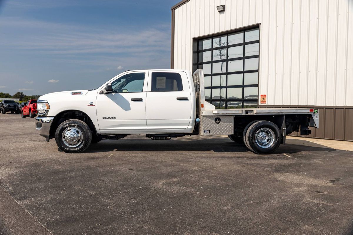 ram ram 3500 chassis cab 2022 3C7WRTCL0NG417132 image